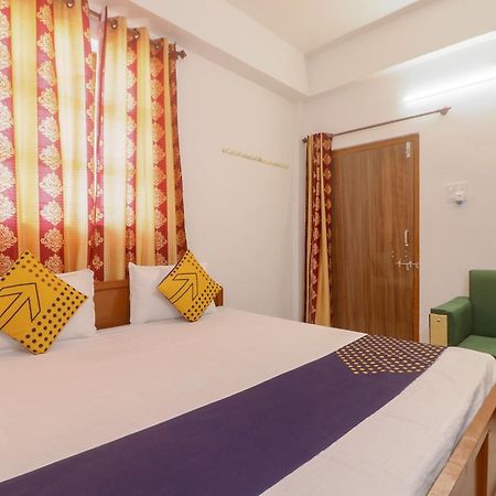 Spot On Hotel Om Kanha Bilāspur Extérieur photo
