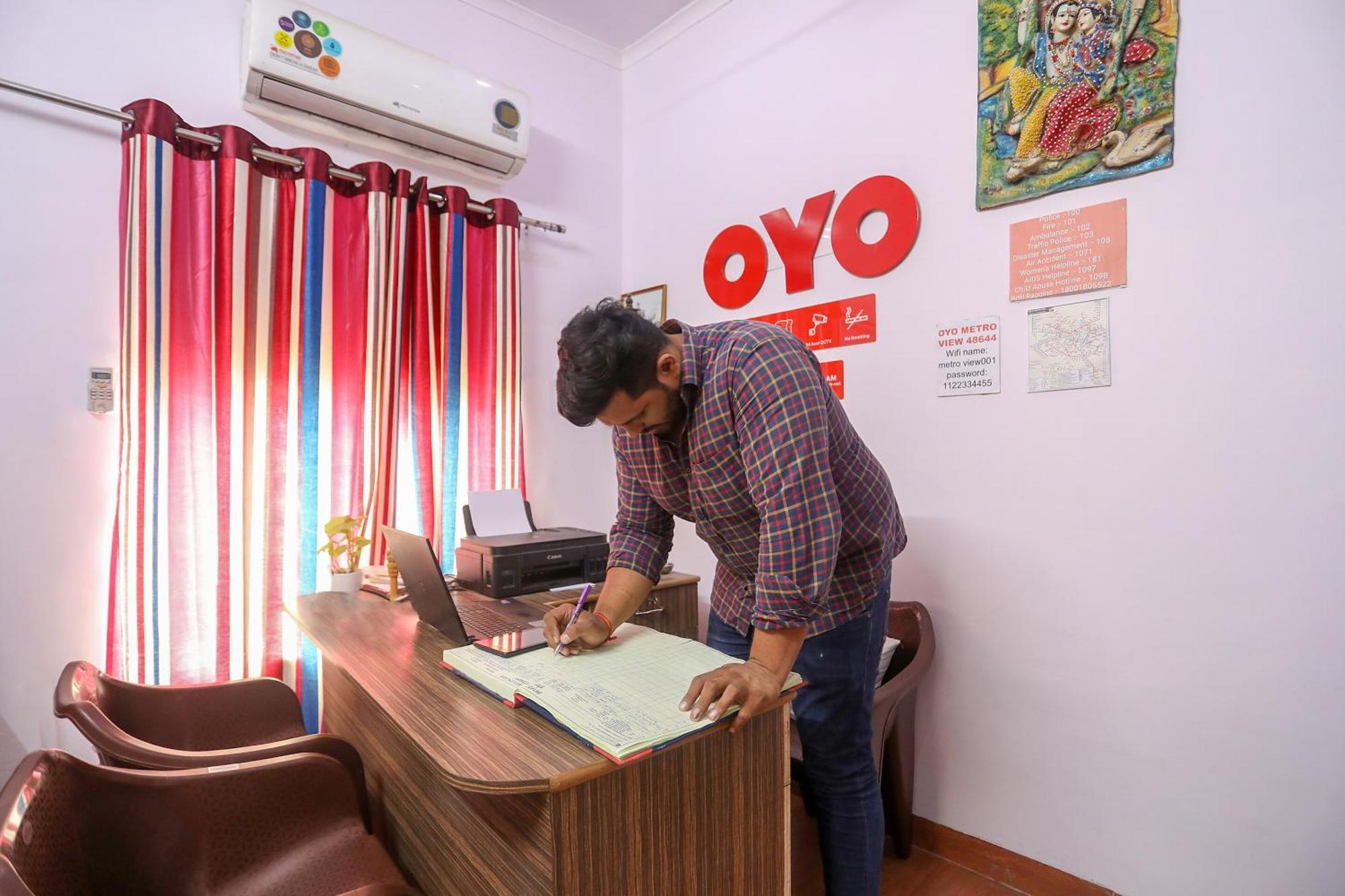 Spot On Hotel Om Kanha Bilāspur Extérieur photo