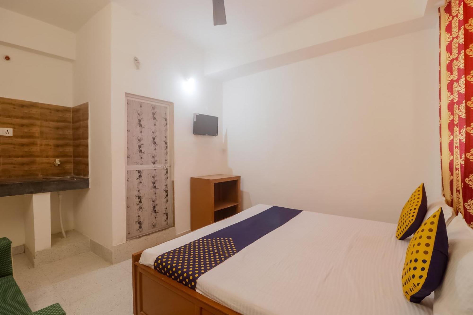 Spot On Hotel Om Kanha Bilāspur Extérieur photo