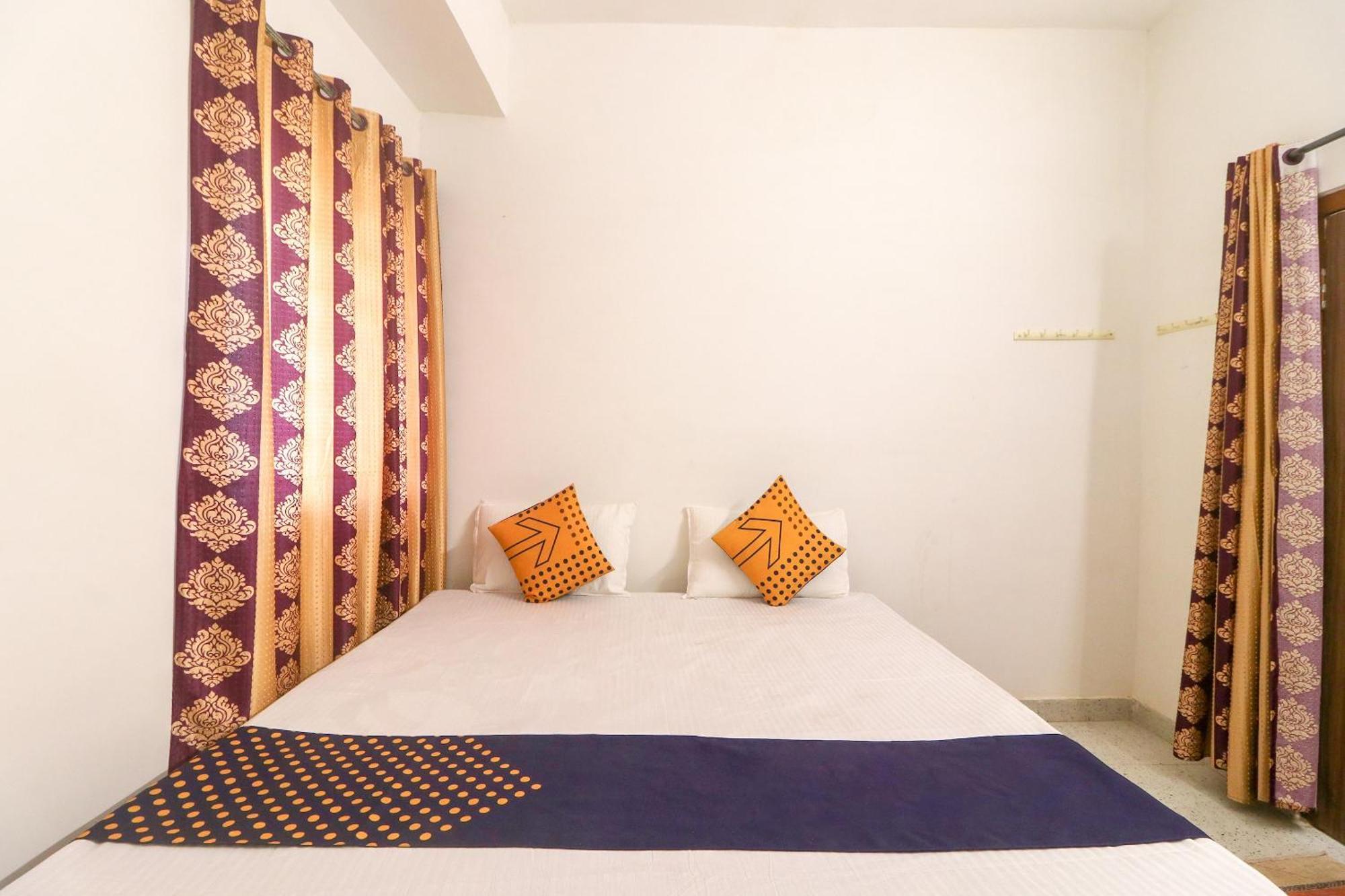 Spot On Hotel Om Kanha Bilāspur Extérieur photo